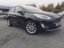 Black Used 2019 Ford Fiesta Titanium Hatchback | £10,489 (Fair price)