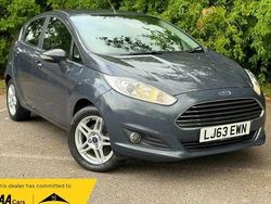 Grey Used 2013 Ford Fiesta Zetec Hatchback | £6,995 (Fair price)