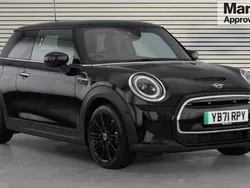 Black Used 2022 Mini Cooper S Level 3 Hatchback | £15,083 (Fair price)