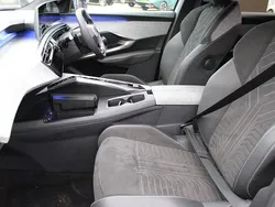 White Used 2024 Peugeot e-3008 GT SUV | £28,569 (Expensive)