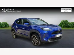 Blue Used 2022 Toyota Yaris Hybrid Design Hatchback | £20,855 (Expensive)