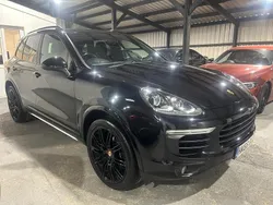 Black Used 2016 Porsche Cayenne Platinum Edition SUV | £20,999 (Fair price)