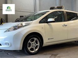 White Used 2014 Nissan Leaf Acenta Hatchback | £3,449 (Fair price)