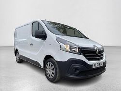 White Used 2021 Renault Trafic Business Van | £7,390 (Good price)