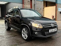 Black Used 2012 VW Tiguan Sportline SUV | £4,495 (Fair price)