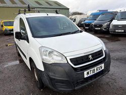 White Used 2018 Peugeot Partner MPV | £3,795 (Good price)