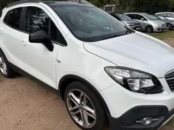Summit white Used 2015 Vauxhall Mokka Edition SUV | £5,875 (Fair price)