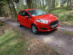 Red Used 2014 Ford Fiesta Zetec Hatchback | £5,950 (Fair price)