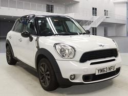 White Used 2013 Mini Cooper S Countryman SUV | £6,750 (Fair price)