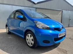 Blue Used 2009 Toyota Aygo Hatchback | £3,995 (A bit pricey)