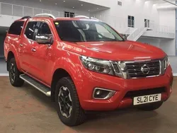 Red Used 2021 Nissan Navara Tekna Pickup | £13,790 (Super price)
