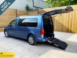 Blue Used 2018 VW Caddy Maxi Life Life MPV | £17,902 (Fair price)
