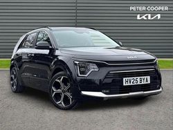 Black Used 2025 Kia Niro 2 SUV | £28,790