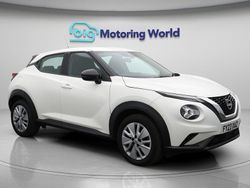 White Used 2023 Nissan Juke Acenta SUV | £12,300 (Super price)