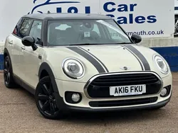 White Used 2016 Mini Cooper Clubman Estate | £8,495 (Fair price)