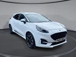 White Used 2022 Ford Puma ST-Line X SUV | £17,999 (Fair price)