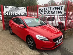 Red Used 2017 Volvo V40 Momentum Estate | £4,995 (Fair price)