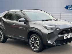 Used 2025 Toyota Yaris Hybrid Estate | £23,510 (Fair price)