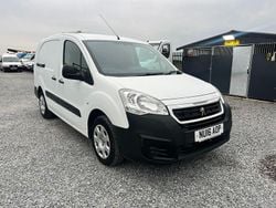 White Used 2016 Peugeot Partner S MPV | £3,895 (Fair price)