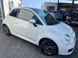 White Used 2013 Fiat 500S S Hatchback | £4,995 (Fair price)
