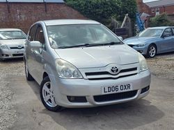 Silver Used 2006 Toyota Corolla Verso T3 MPV | £3,785 (Good price)