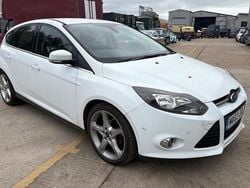 White Used 2013 Ford Focus Titanium Hatchback | £2,695 (Fair price)