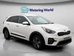 White Used 2020 Kia Niro 2 SUV | £13,700 (Good price)