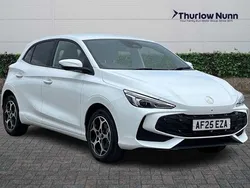 Arctic white Used 2025 MG MG3 Trophy Hatchback | £18,160 (Good price)