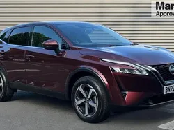 Red Used 2022 Nissan Qashqai N-Connecta SUV | £18,691 (Fair price)