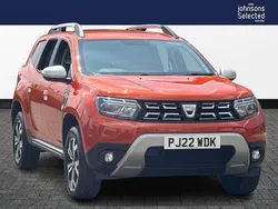 Orange Used 2022 Dacia Duster Prestige SUV | £15,295 (Fair price)