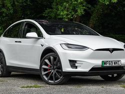 White Used 2019 Tesla Model X Performance SUV | £39,995 (A bit pricey)