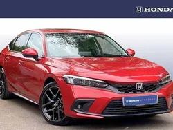 Crystal red Used 2023 Honda Civic Advance | £28,250 (A bit pricey)
