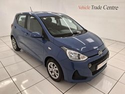 Blue Used 2017 Hyundai i10 SE Hatchback | £5,999 (Super price)