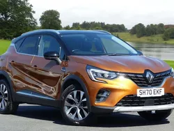 Orange/black Used 2020 Renault Captur Version S SUV | £14,250 (Fair price)