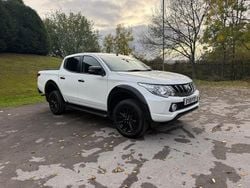 White Used 2020 Mitsubishi L200 Pickup | £13,995 (Super price)