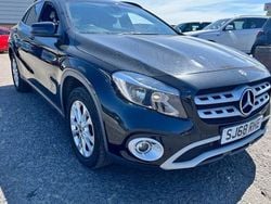 Black Used 2018 Mercedes GLA200 Executive SUV | £10,995 (Fair price)