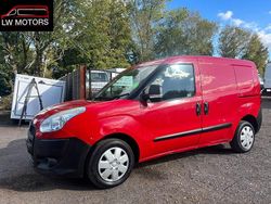 Red Used 2013 Fiat Doblò MPV | £1,699 (Super price)