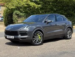 Used 2020 Porsche Cayenne SUV | £47,948 (Fair price)