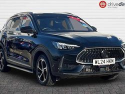 Metallic black pearl Used 2023 MG HS Trophy SUV | £18,500 (Fair price)