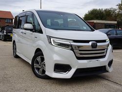 White Used 2018 Honda Stepwgn Hybrid Van | £19,995