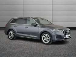Grey Used 2020 Audi Q7 S-Line SUV | £37,991 (Fair price)