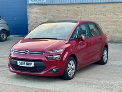 Red Used 2015 Citroën C4 Picasso VTR Sport MPV | £4,940 (Good price)