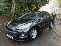 Black Used 2011 Peugeot 207 Envy Hatchback | £2,000 (Good price)