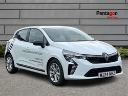 Glacier white Used 2024 Renault Clio V Evolution Hatchback | £14,450 (Good price)