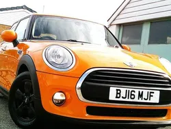Orange Used 2016 Mini One D Hatch Hatchback | £4,695 (Fair price)