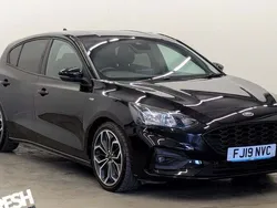 Shadow black Used 2019 Ford Focus ST-Line X Hatchback | £10,890 (Fair price)