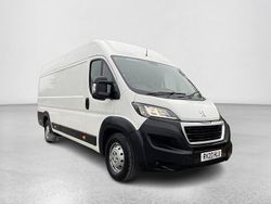 White Used 2020 Peugeot Boxer S Van | £8,990 (Fair price)