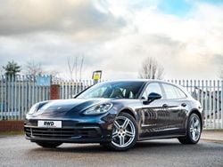 Blue Used 2018 Porsche Panamera Sport Turismo Sedan | £31,995 (Good price)