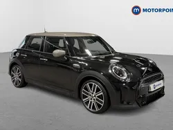 Black Used 2023 Mini Cooper S Exclusive Hatchback | £21,999 (Fair price)
