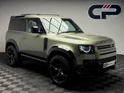 Green Used 2022 Land Rover Defender SE SUV | £53,995 (Fair price)